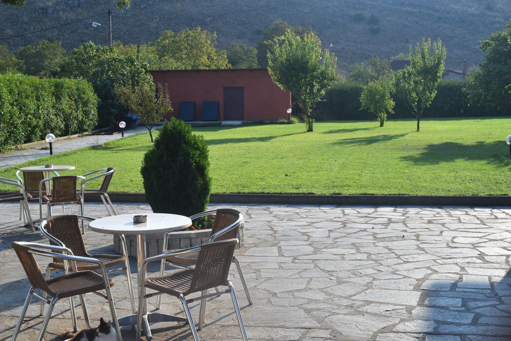Ξενώνας Γούσιας Ioannina Exterior foto